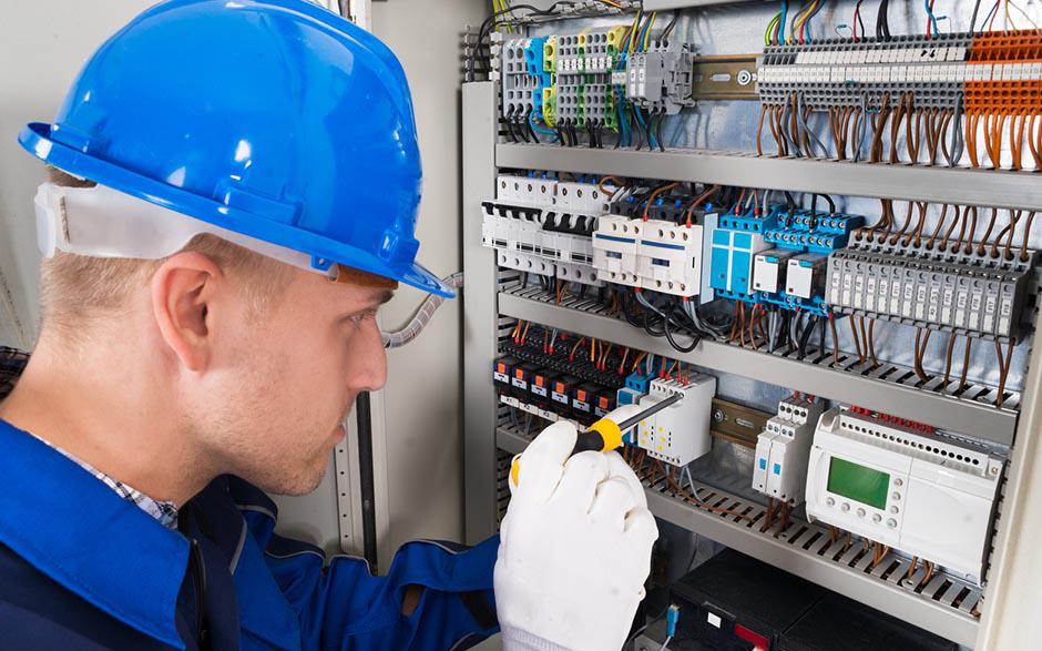tarifs électricien Le Mesnil-Saint-Denis