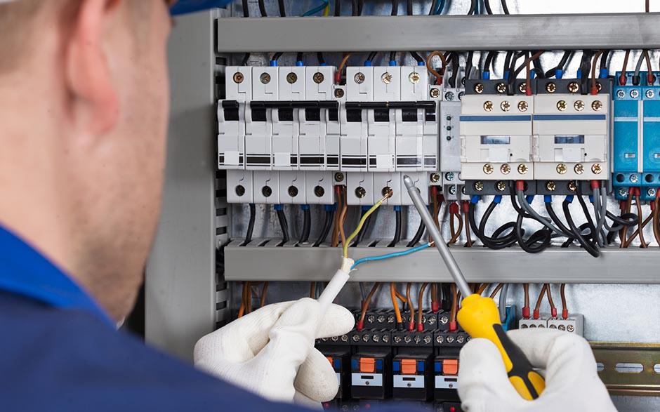 électricien en urgence Mantes-la-Jolie
