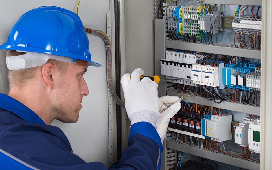 dépannage électricien Lardy